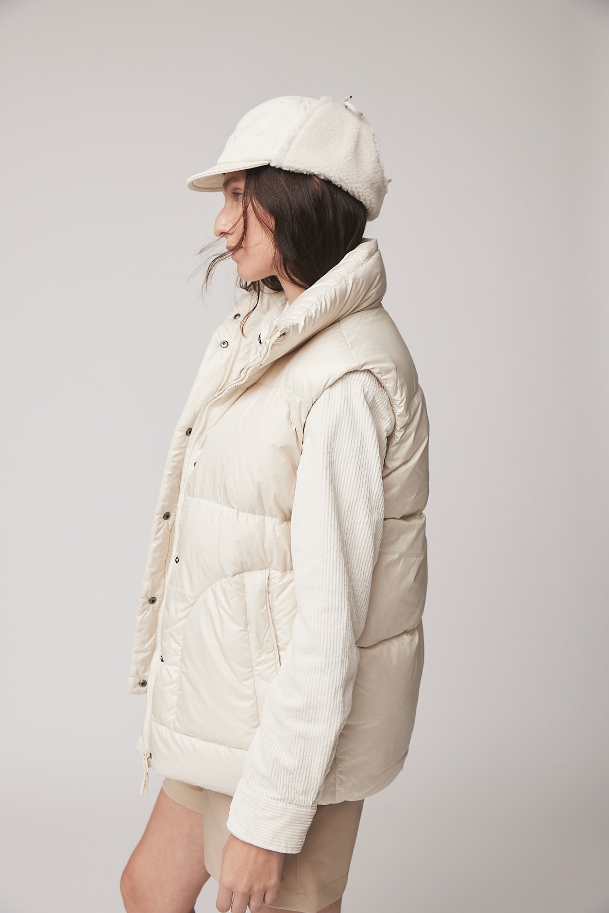 Trail Down Vest - Image 3