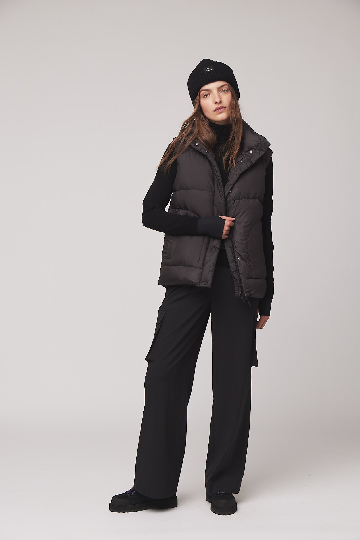 Trail Down Vest - Image 15