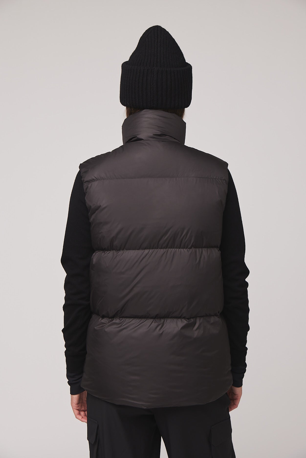 Trail Down Vest - Image 12