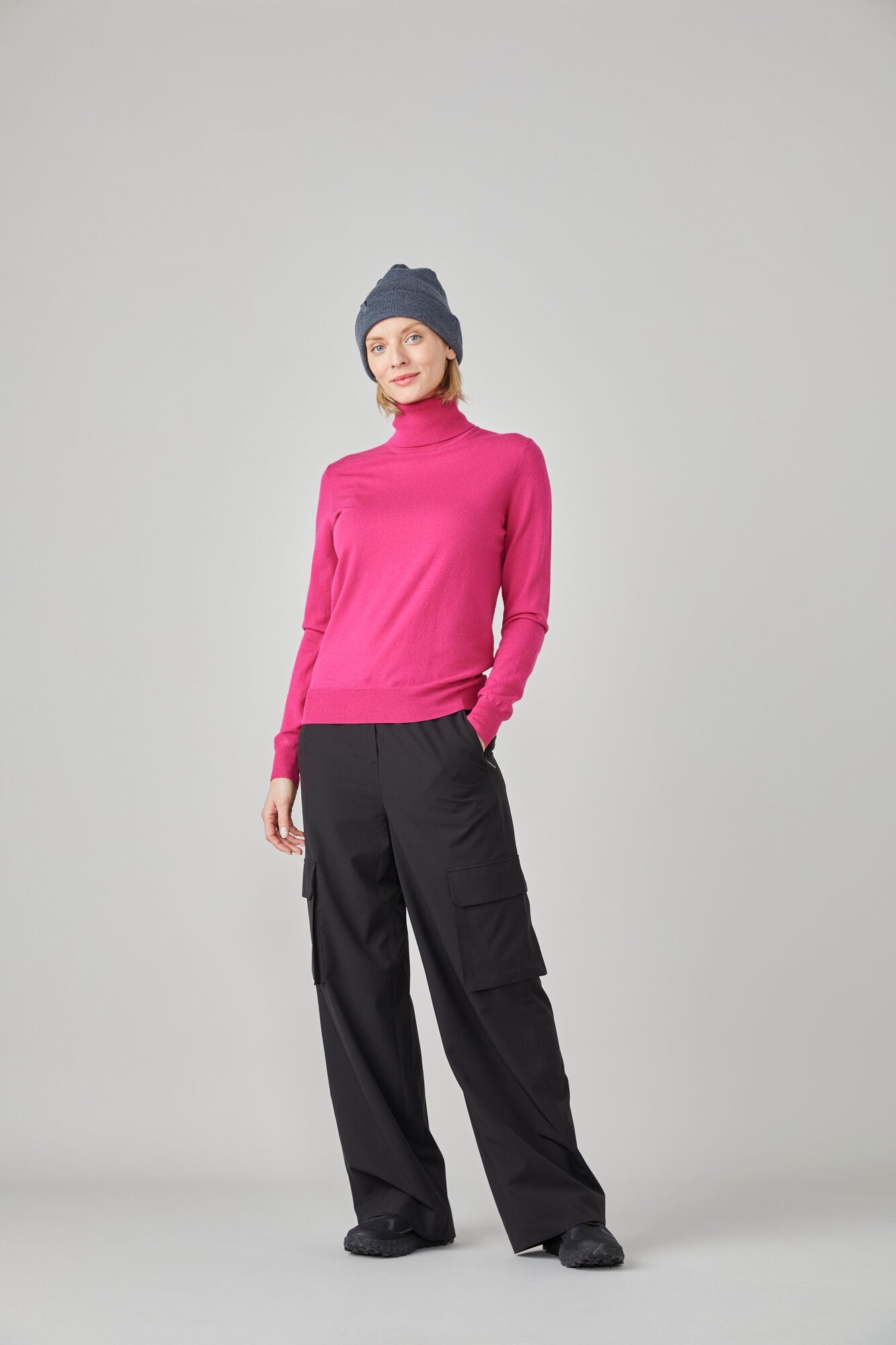 Stretch Merino Turtleneck - Image 10