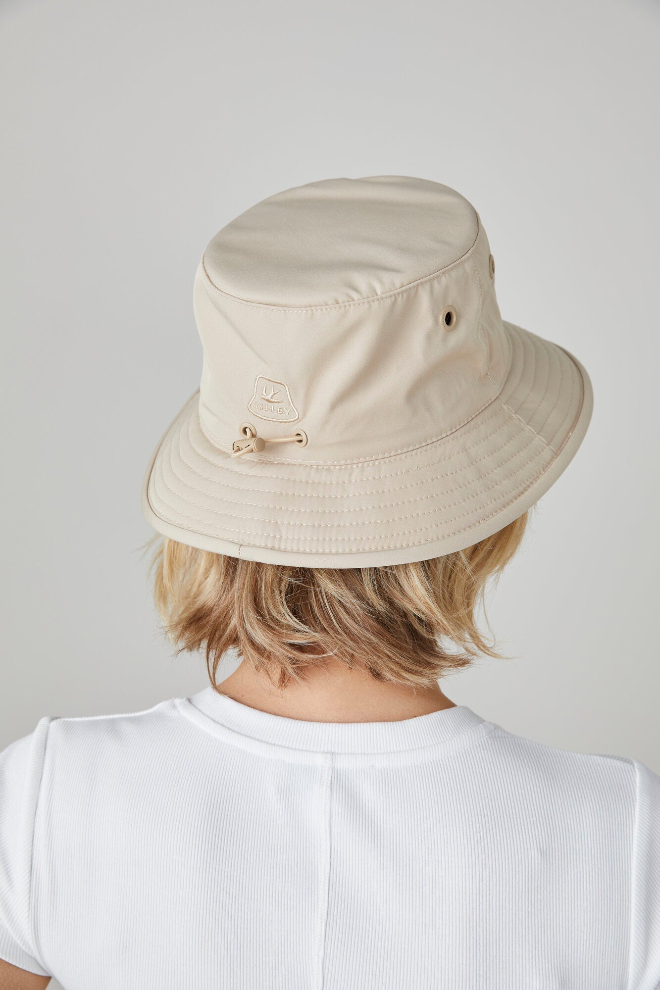 T1 Performance Bucket Hat - Image 71