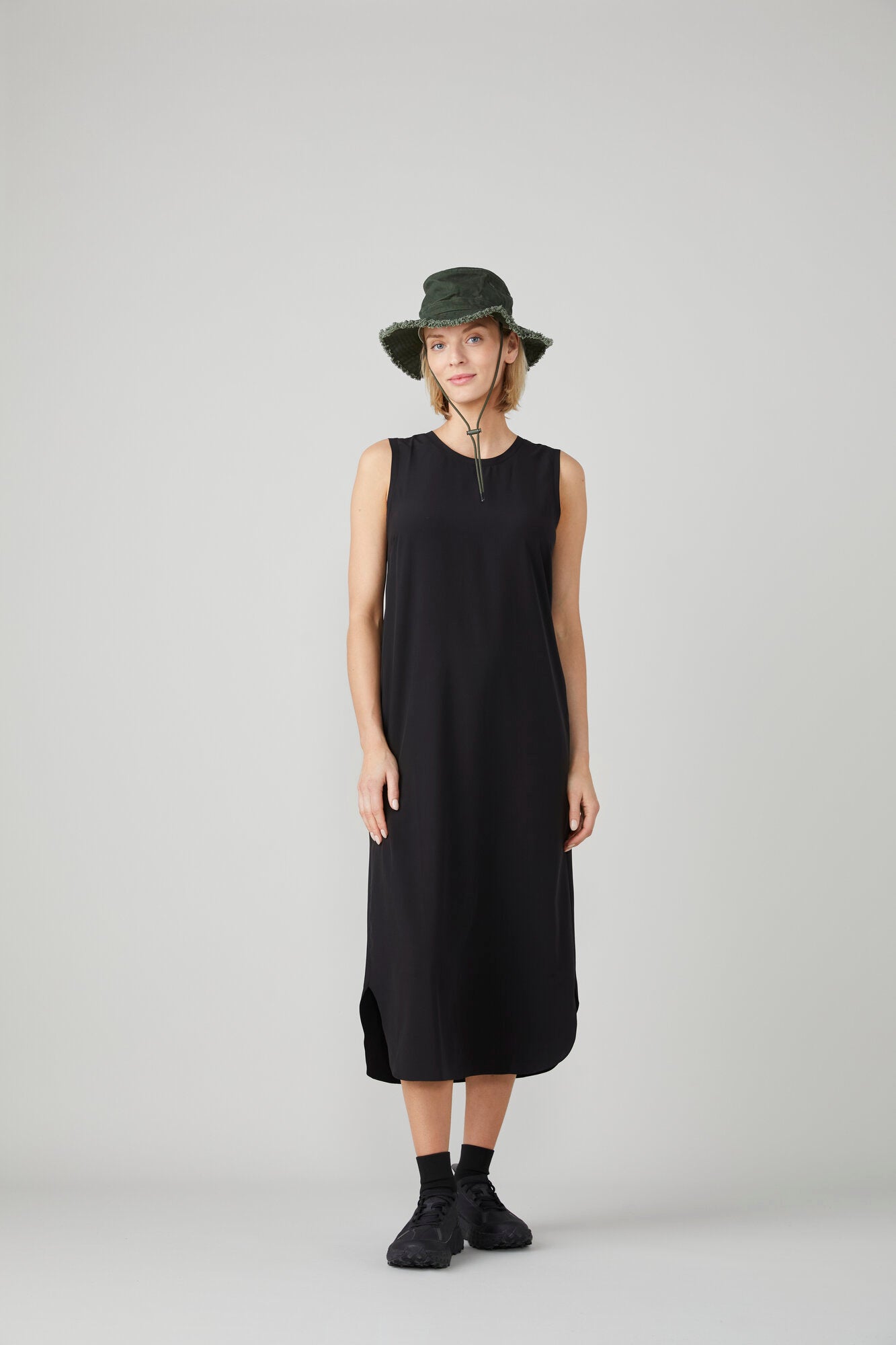 Tech Slk Midi Dress - Image 12
