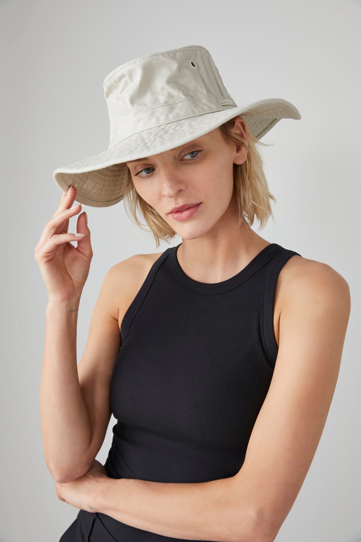 T3 Vintage Wide Brim Wanderer Hat - Image 12