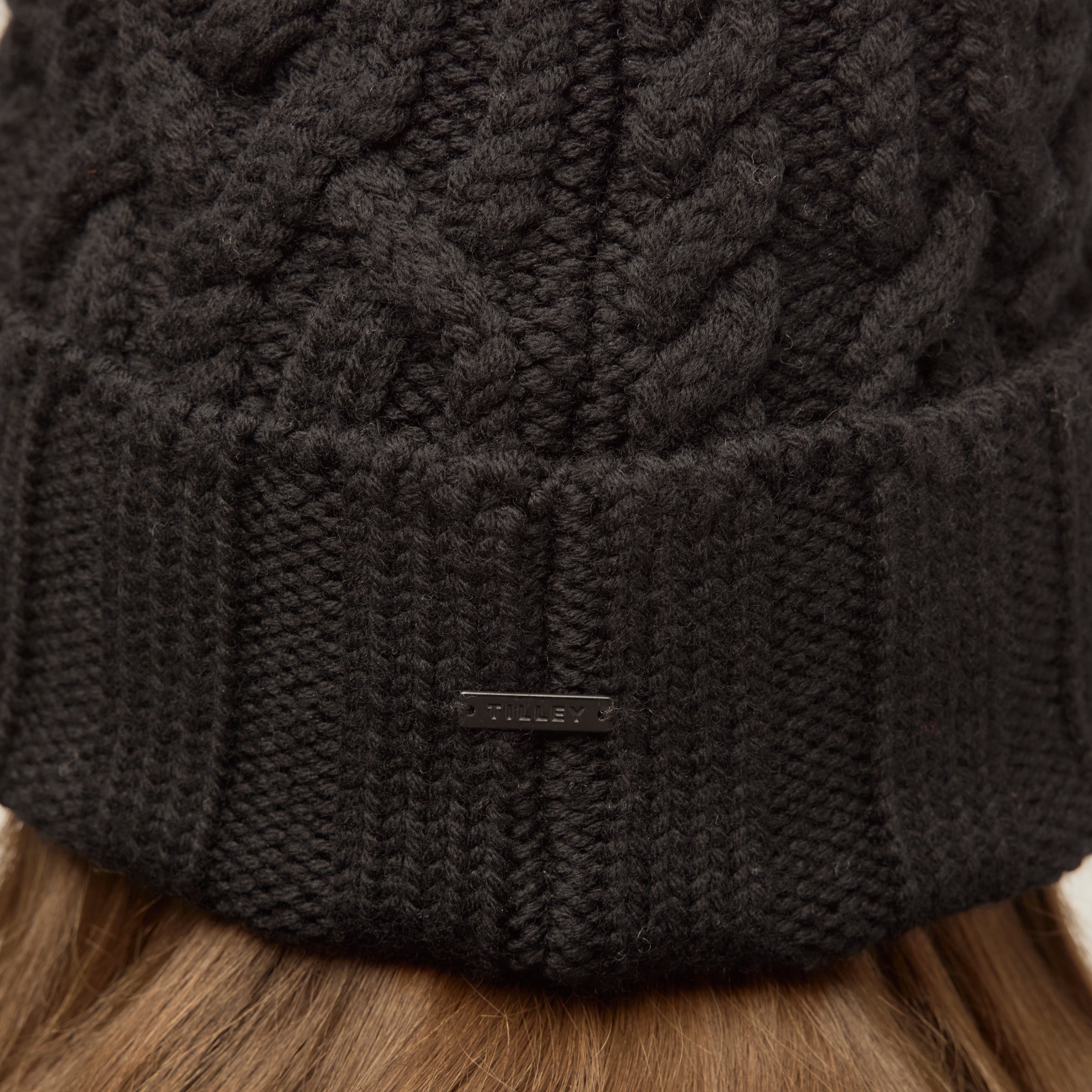 Pom Pom Cable Beanie - Image 31
