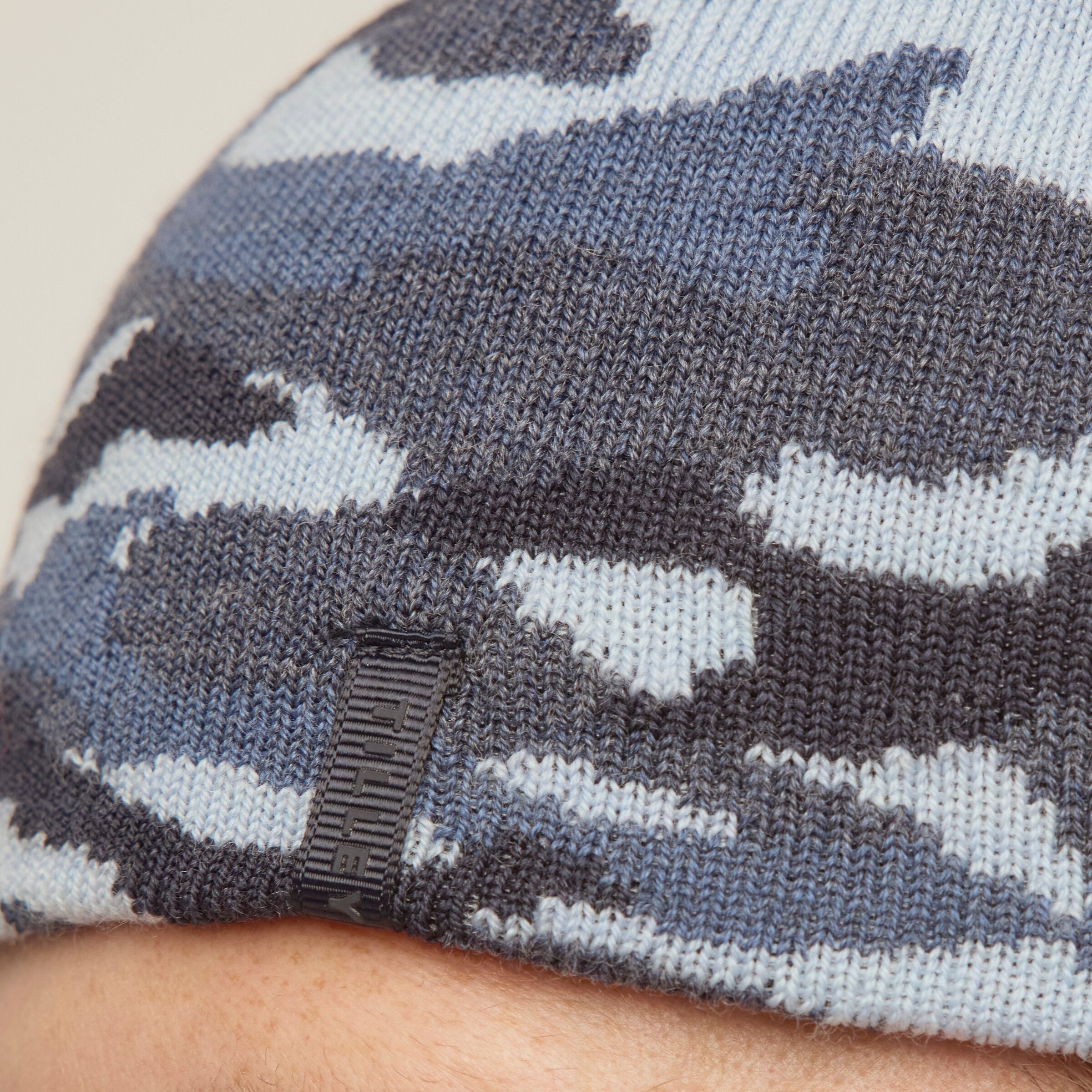 Skully Beanie - Image 5