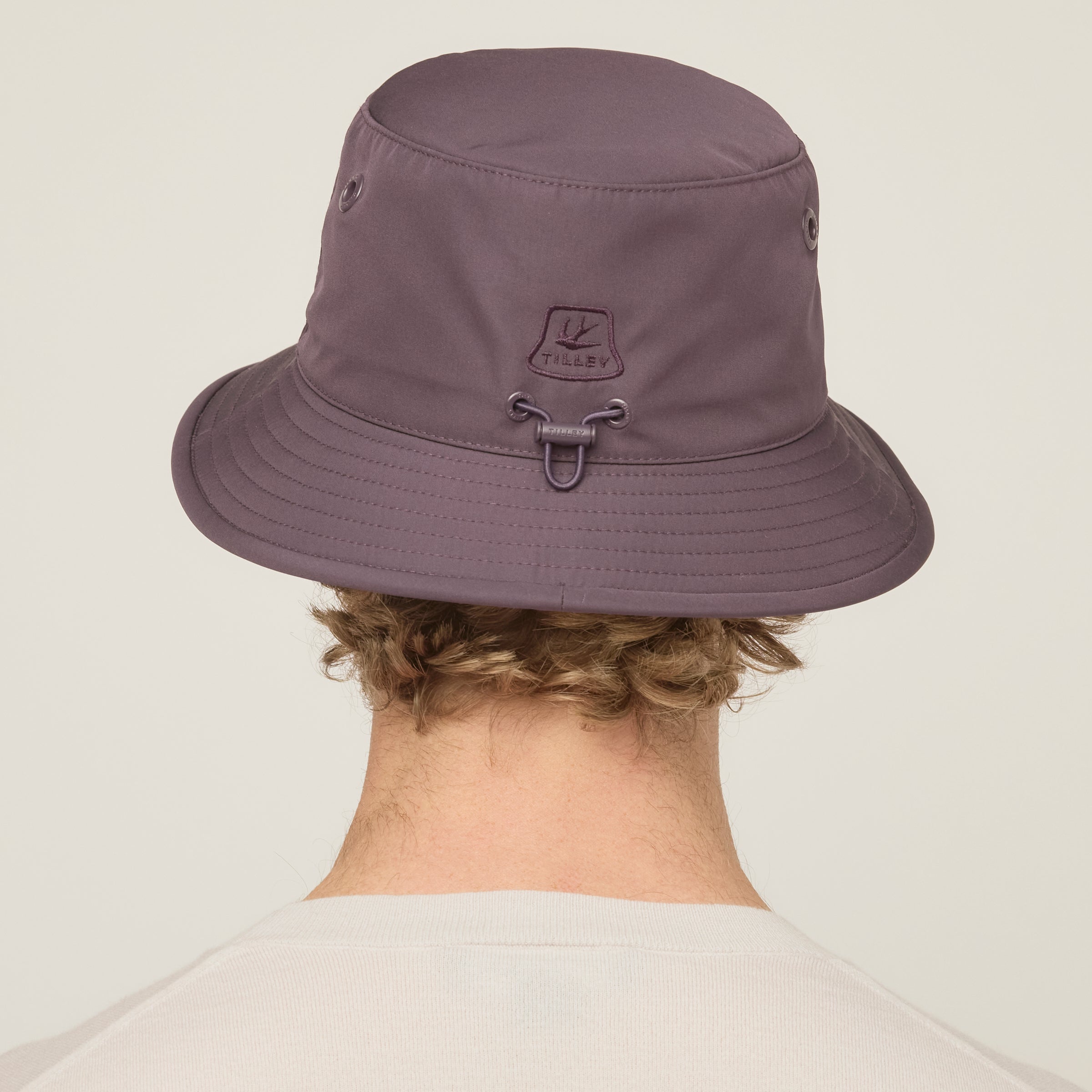 T1 Performance Bucket Hat - Image 6