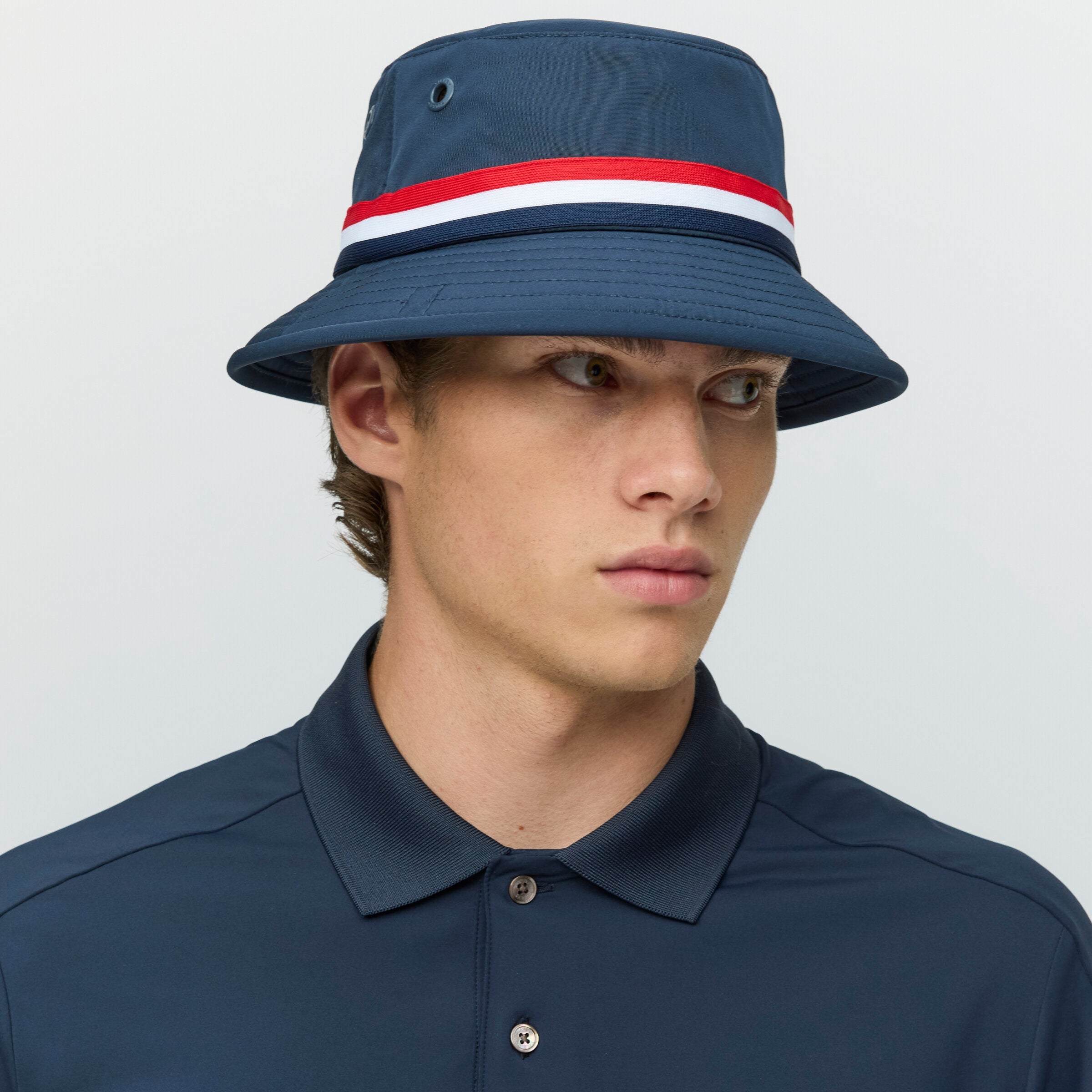 Ribbon Bucket - Image 36