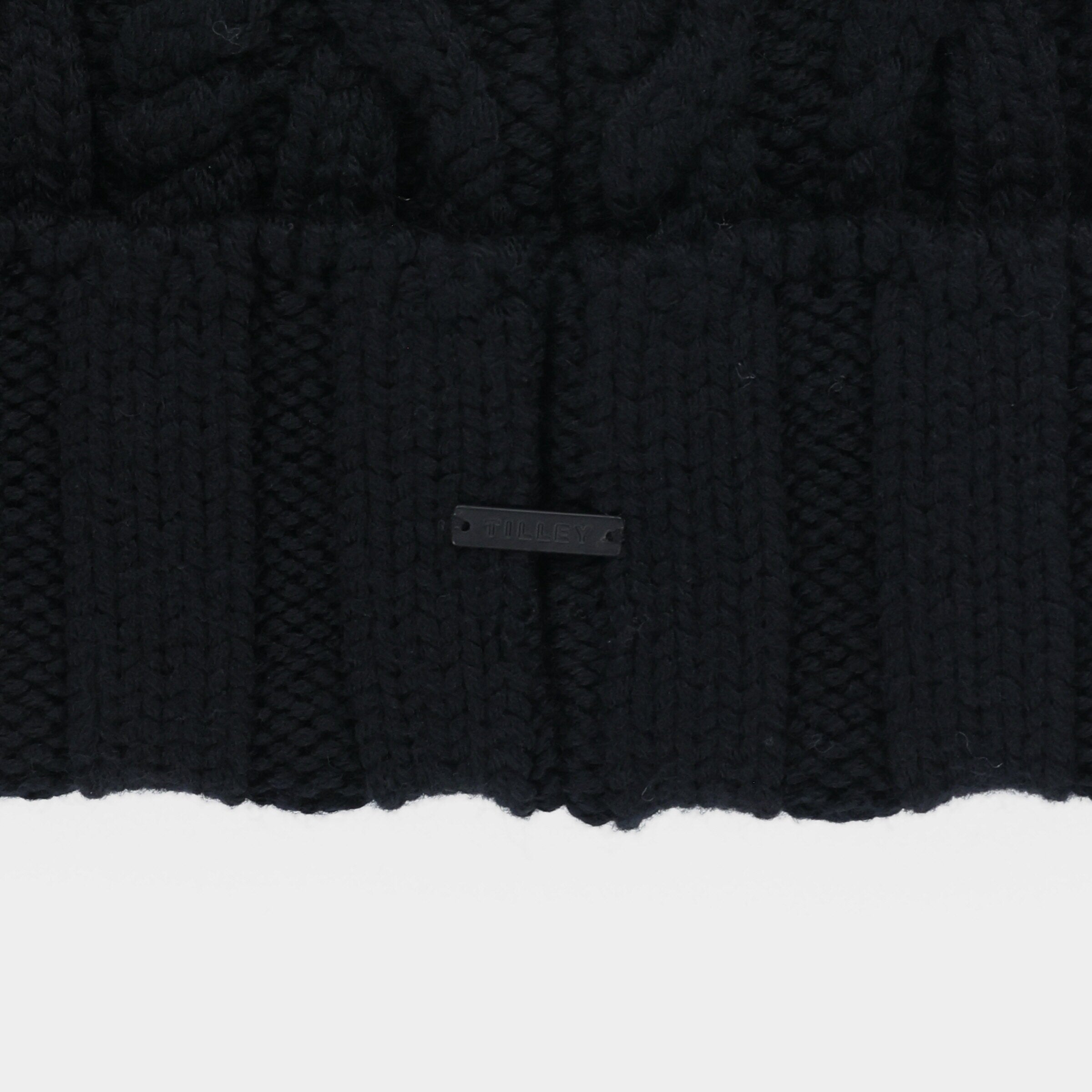 Pom Pom Cable Beanie - Image 33
