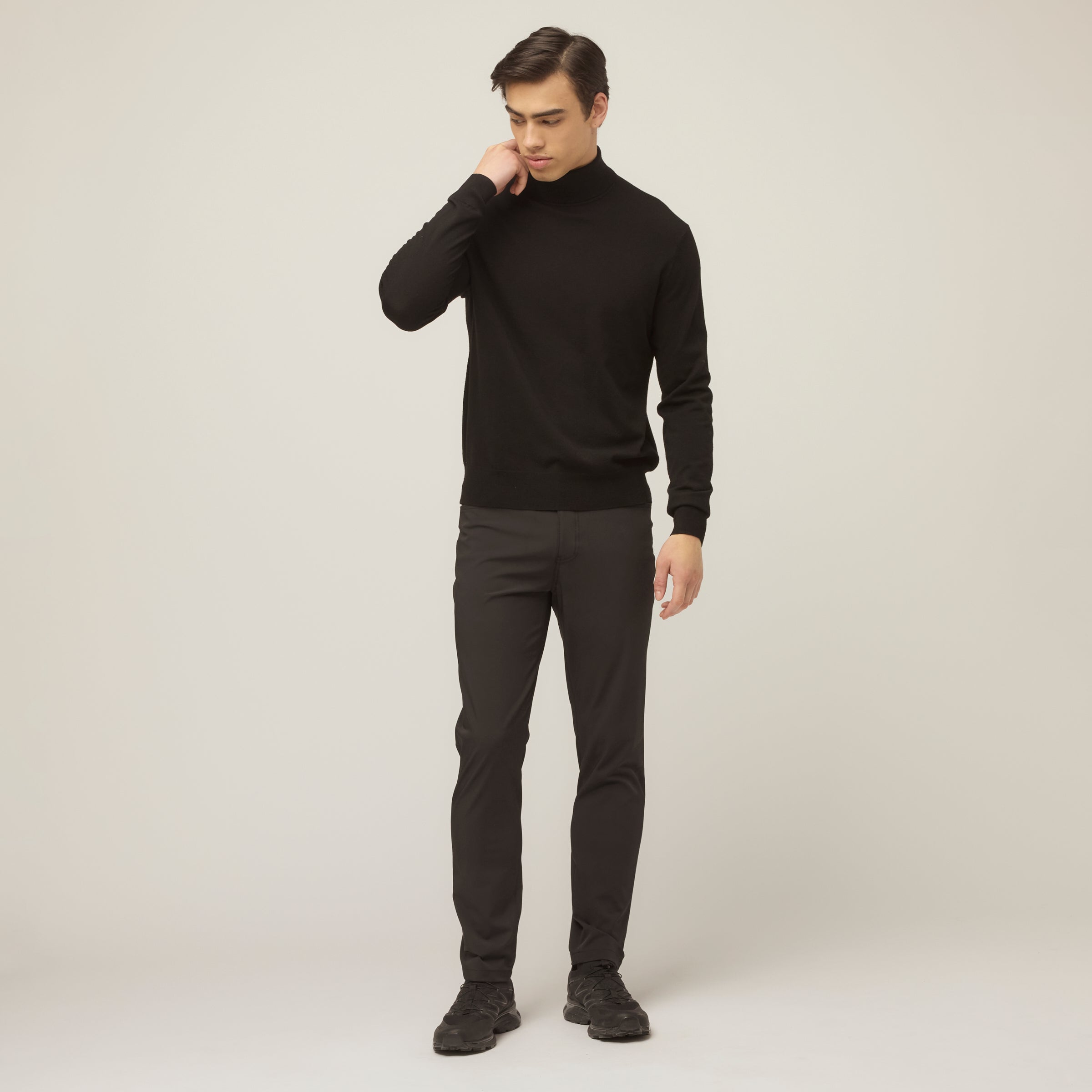 Stretch Merino Turtleneck - Image 11