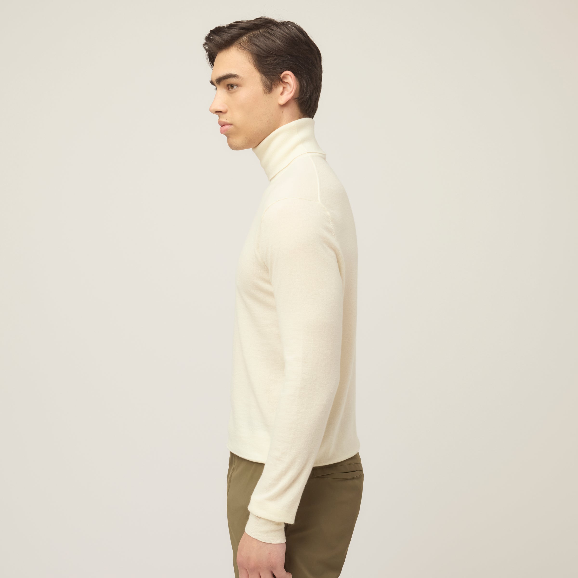 Stretch Merino Turtleneck - Image 14