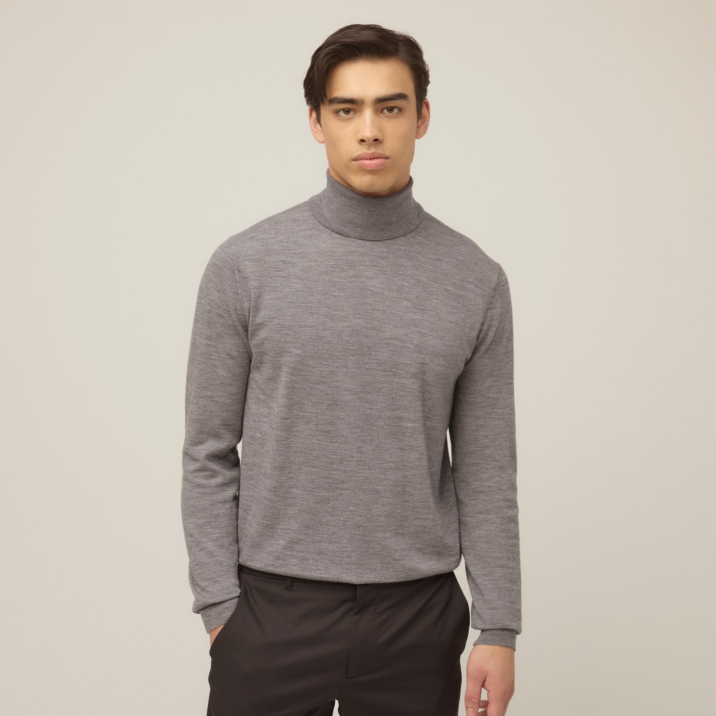 Stretch Merino Turtleneck - Image 19