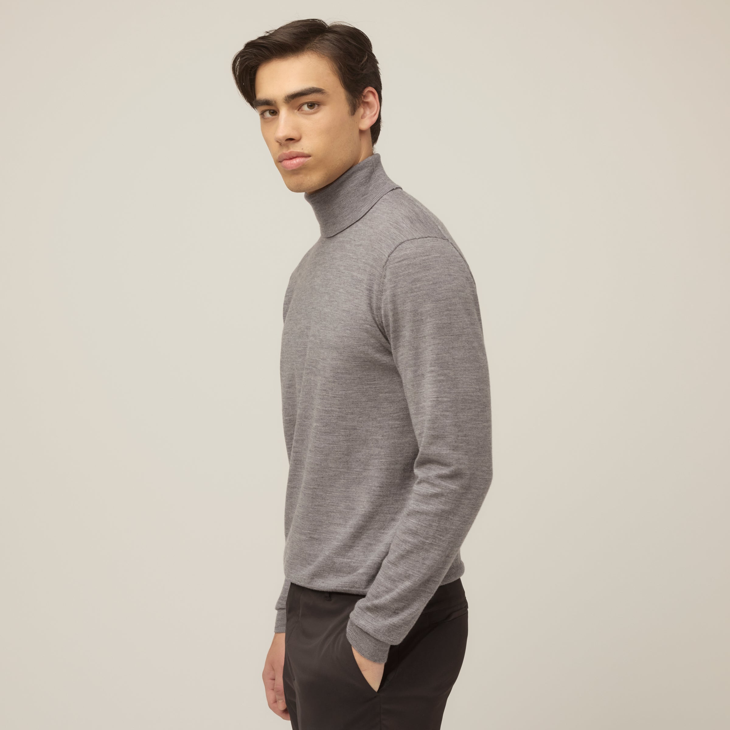 Stretch Merino Turtleneck - Image 21