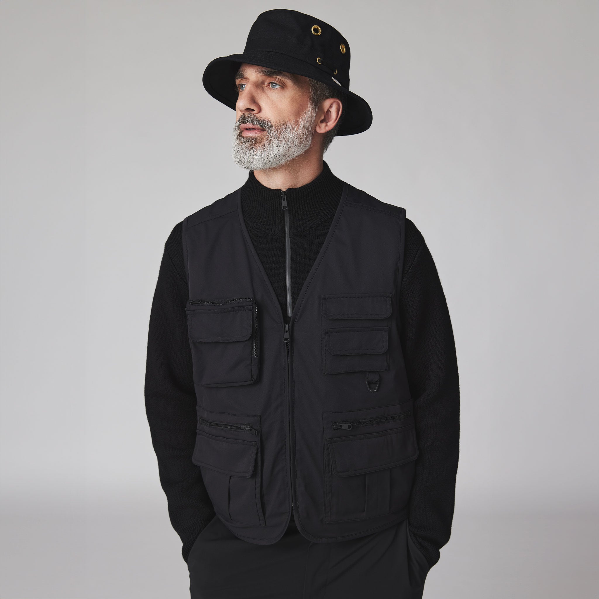 Heritage Fishing Vest - Image 17