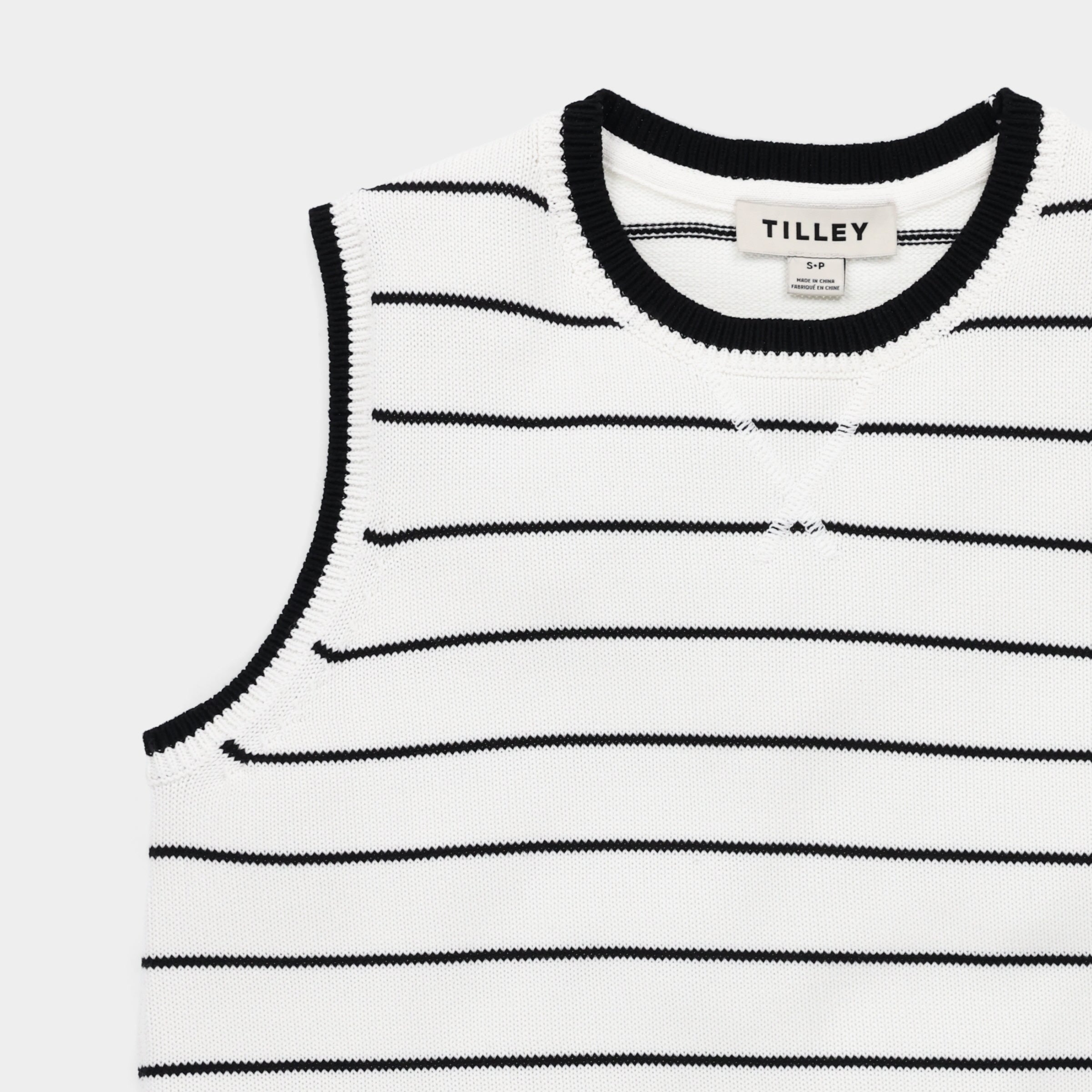 Sleeveless Sweater - Image 8