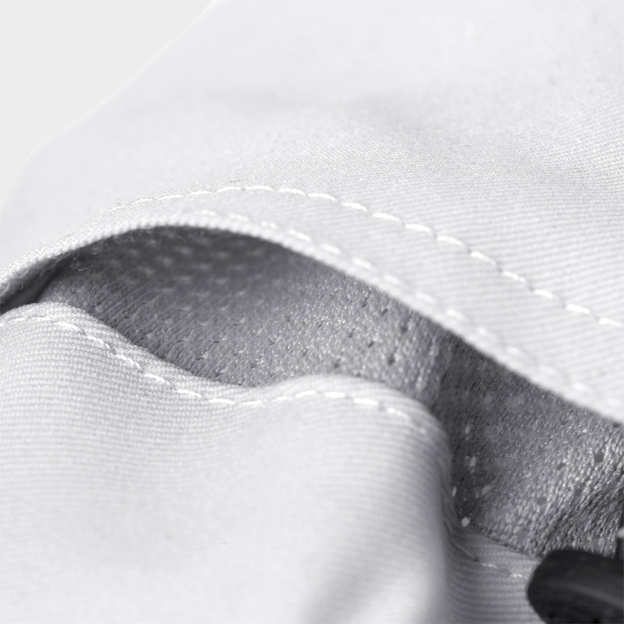 The Clubhouse Golf Hat - Image 15