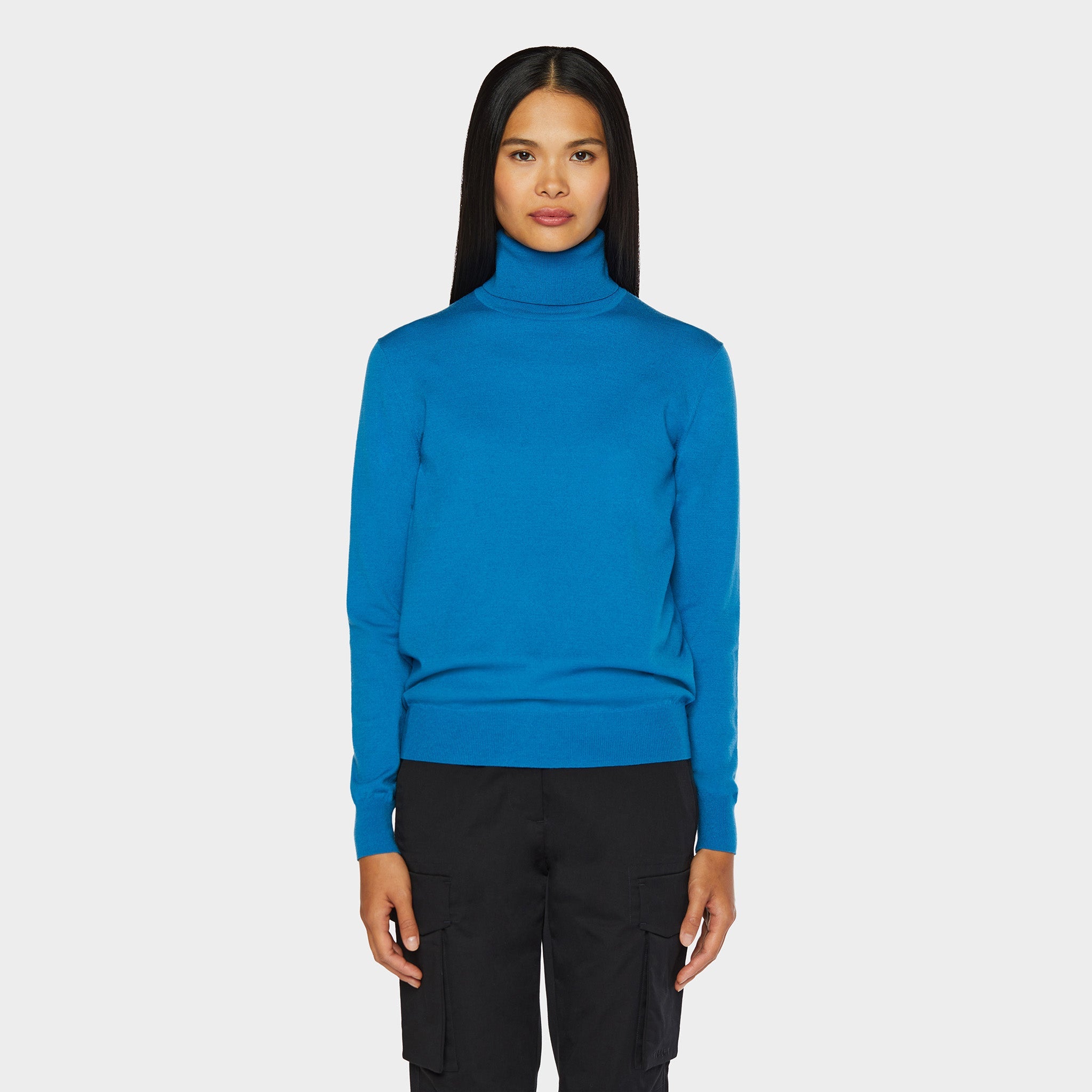 Stretch Merino Turtleneck - Image 14