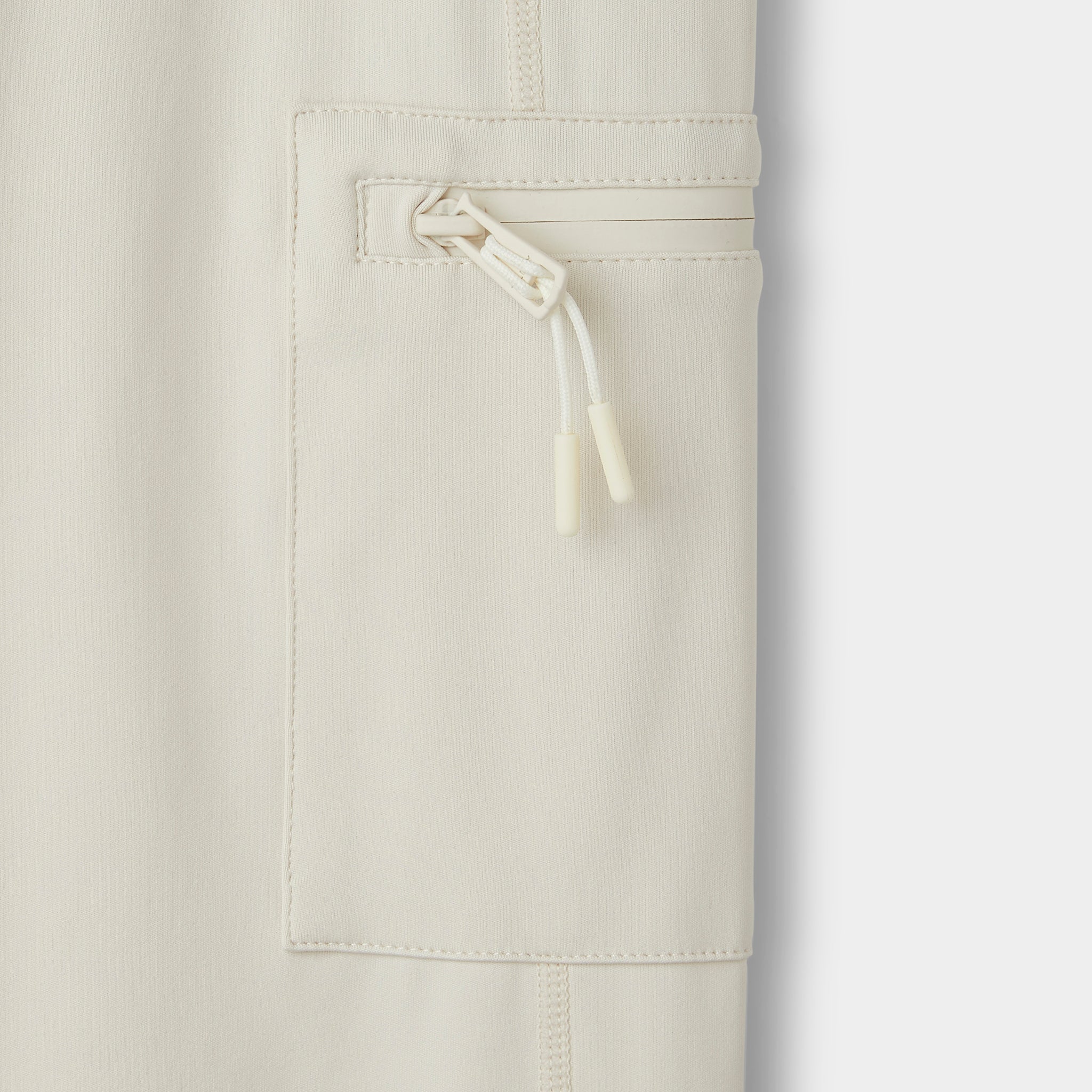 Recycled Trek Legging - Image 7