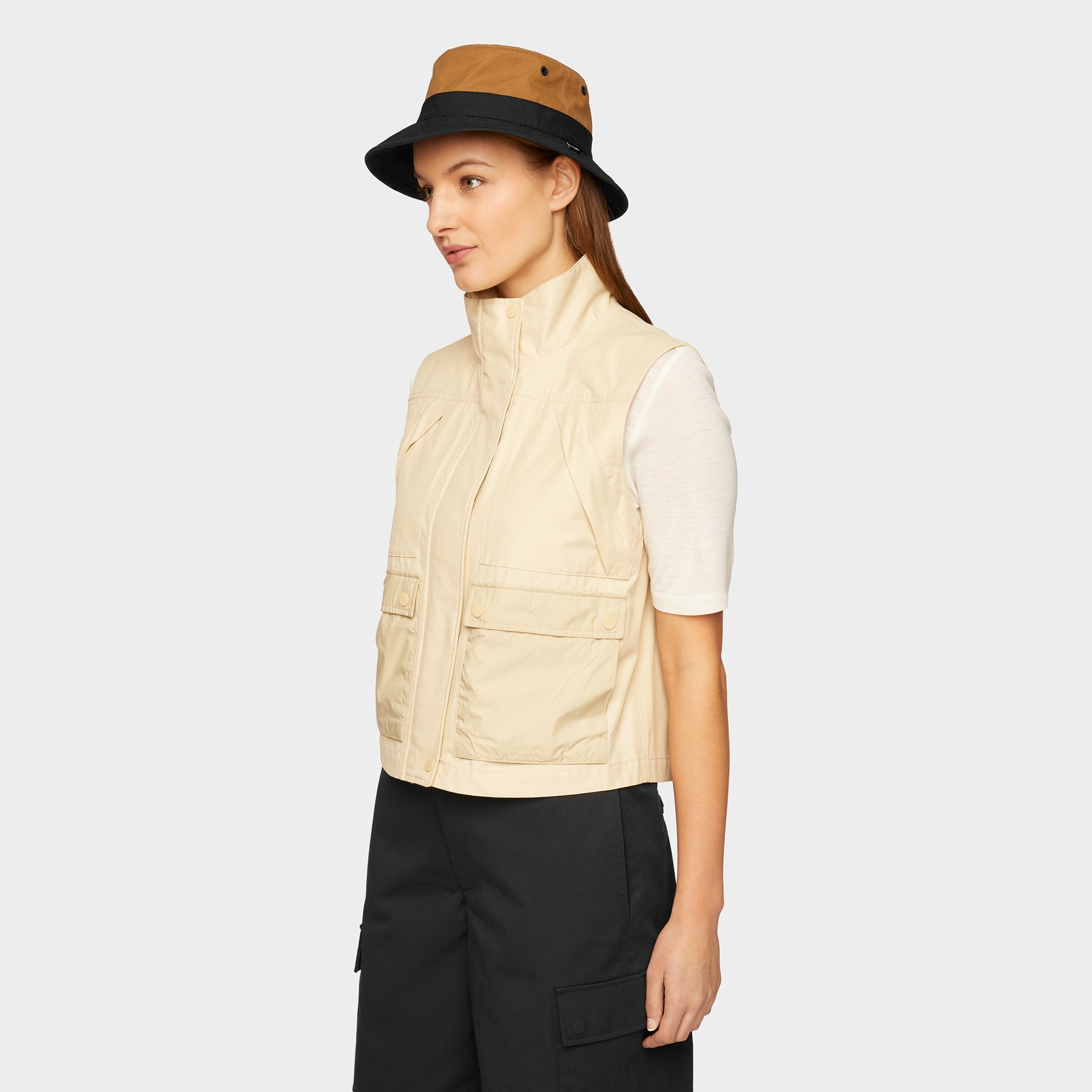 Utility Vest - Image 21