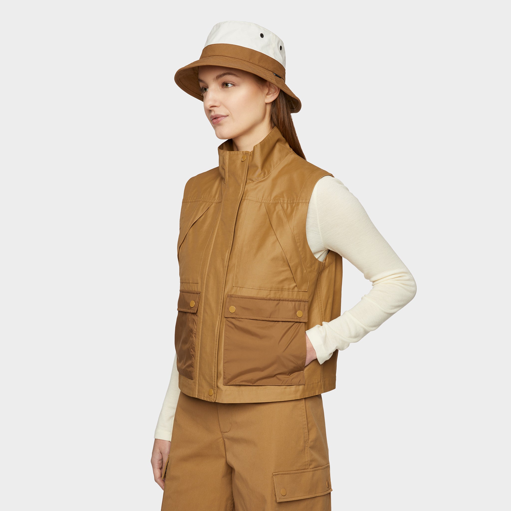 Utility Vest - Image 12