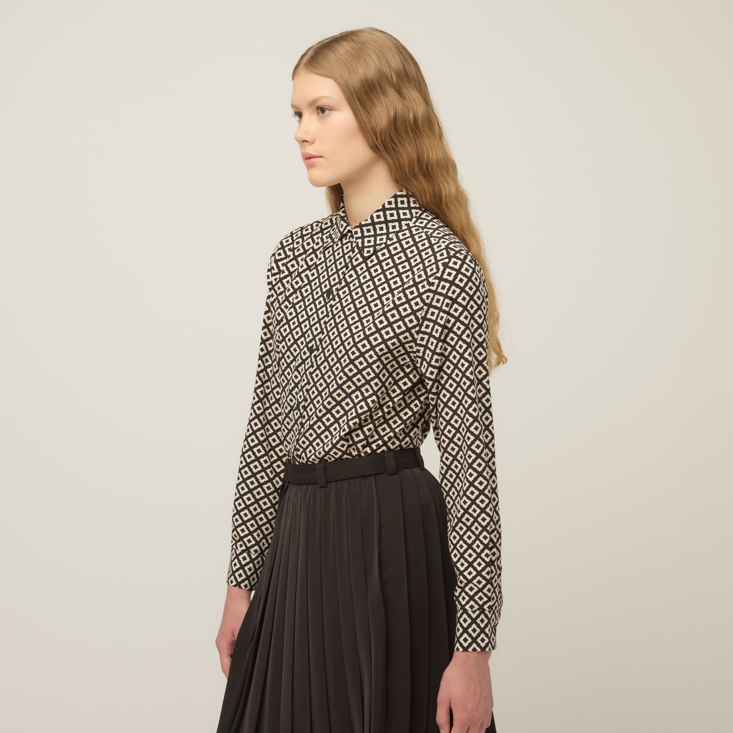 Tech Slk Long Sleeve Classic Shirt - Image 21