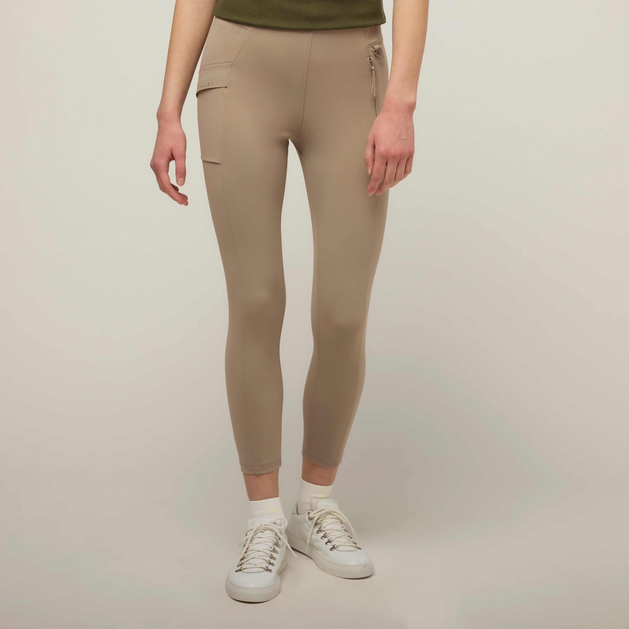 Compact Capri Legging