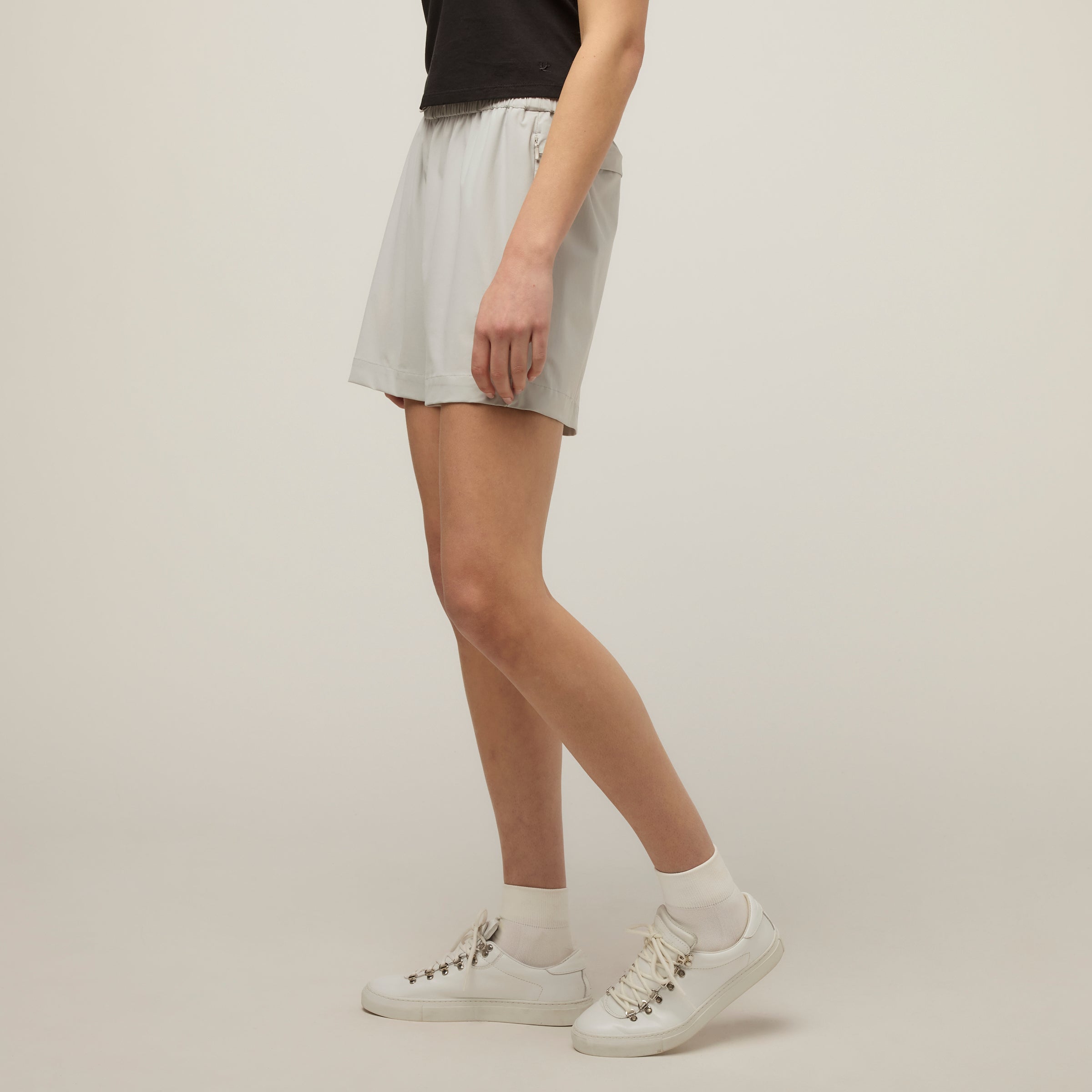 Wanderer Pull on Short - Image 22