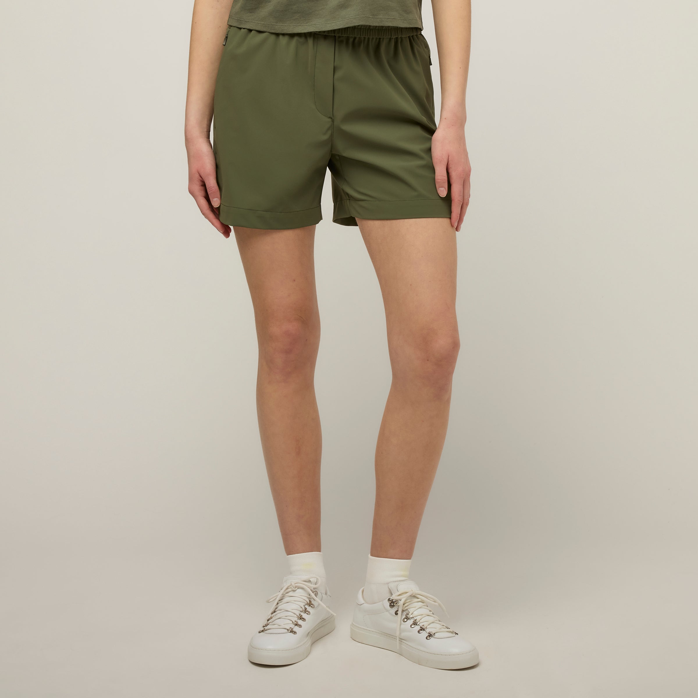 Wanderer Pull on Short