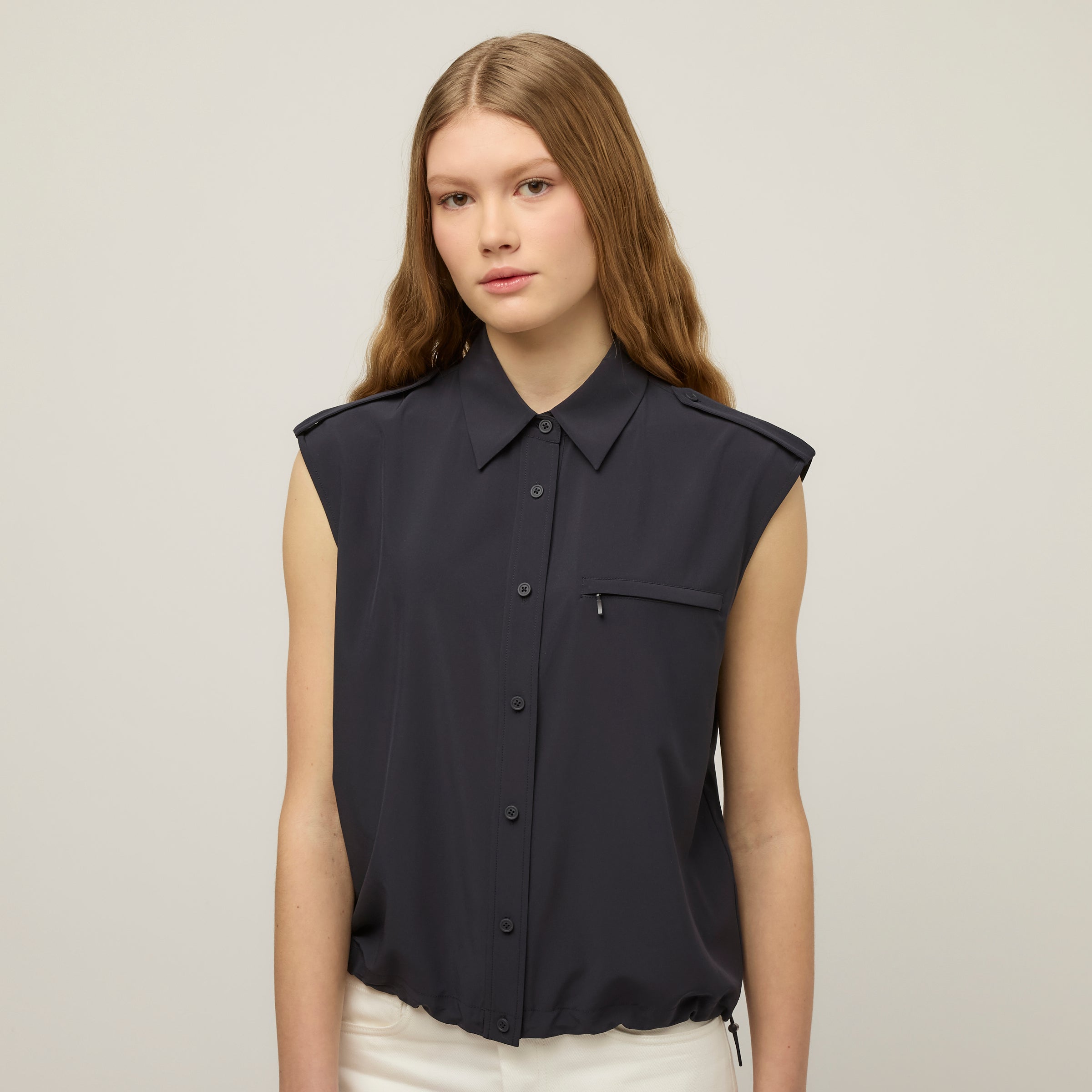 Tech Slk Sleeveless Shirt