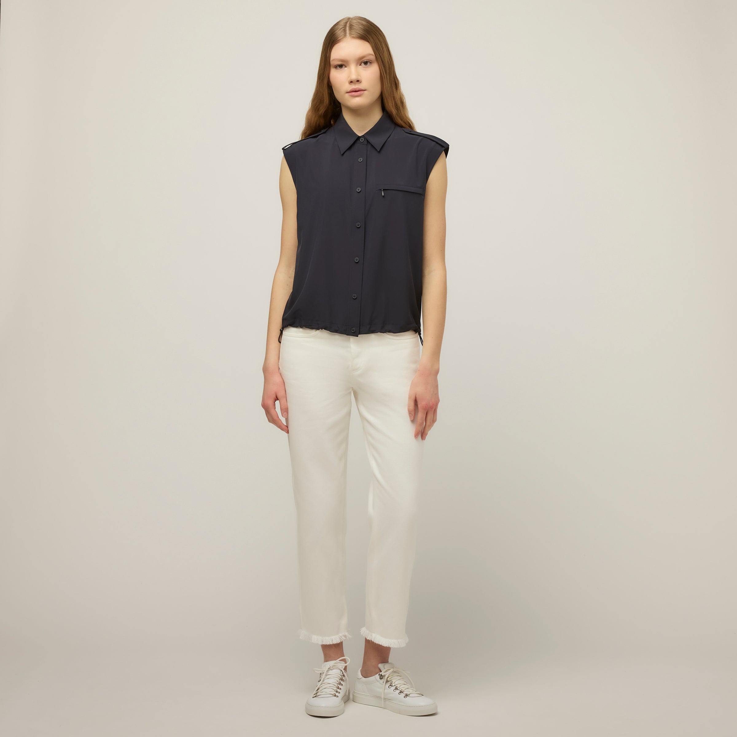 Tech Slk Sleeveless Shirt - Image 7