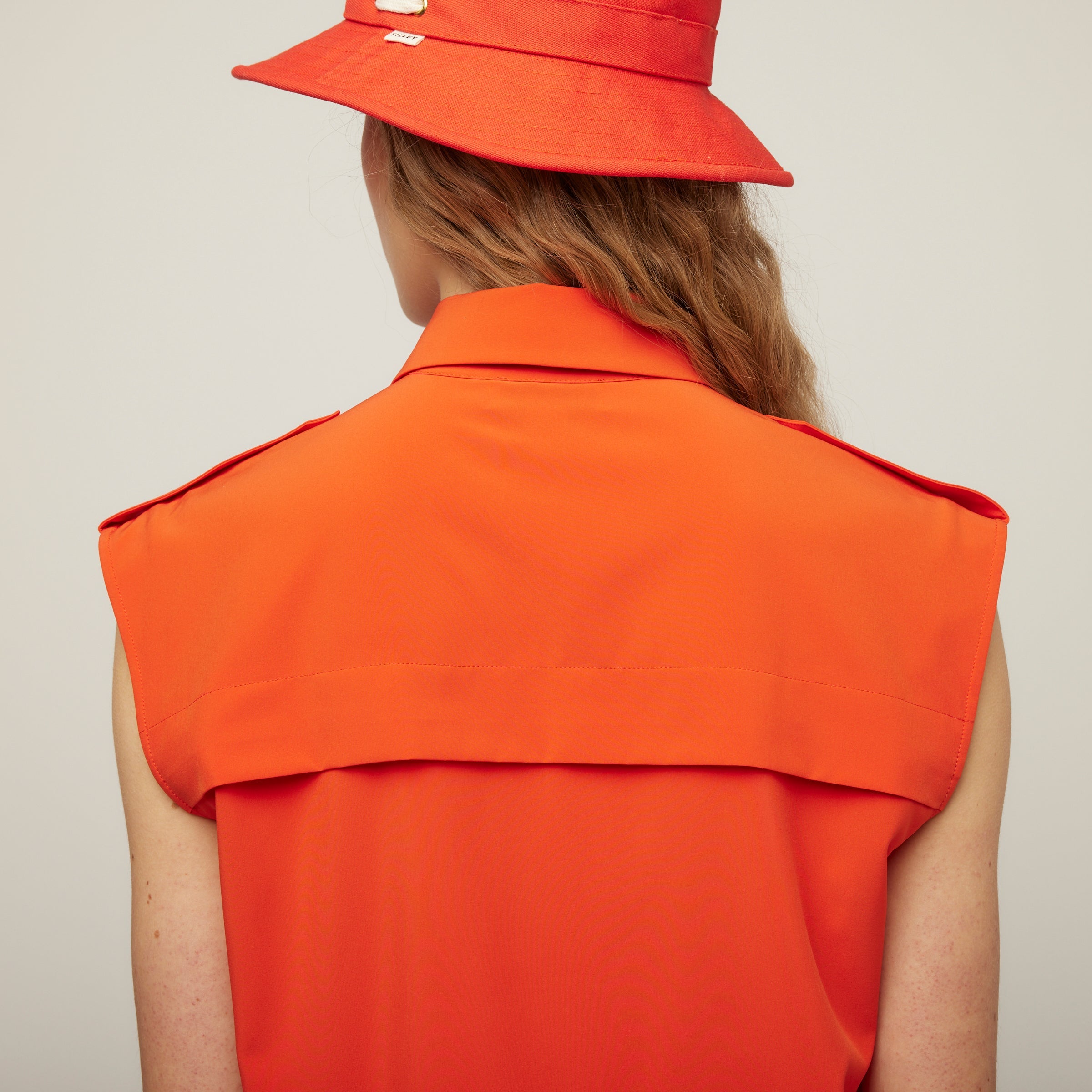 Tech Slk Sleeveless Shirt - Image 22